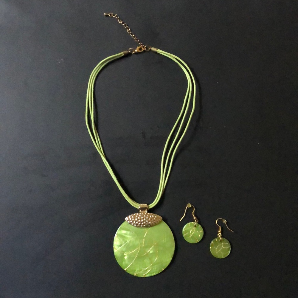 Lime green necklace and earring set